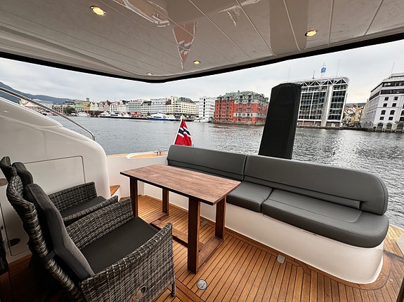 Princess  P58, D12 800, Hold trøstere, Nyere navi, senterlugar. To ankervinsjer. 26 of 30