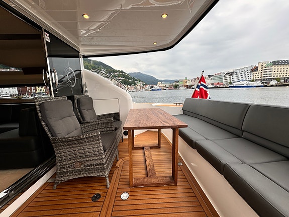 Princess  P58, D12 800, Hold trøstere, Nyere navi, senterlugar. To ankervinsjer. 25 of 30
