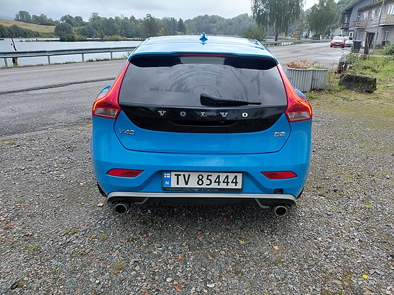 Volvo V40 6 of 30