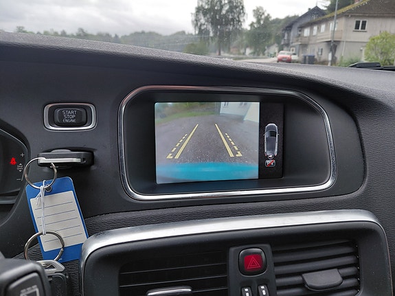 Volvo V40 24 of 30