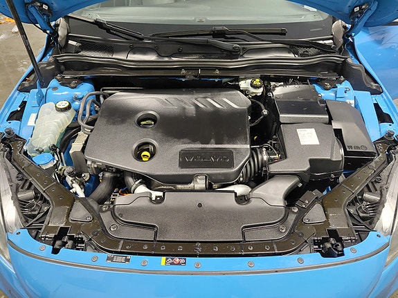 Volvo V40 27 of 30