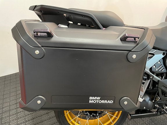 BMW R 1300 GS Adventure TRIPLE BLACK *** SERVICE/GARANTI *** 16 of 30