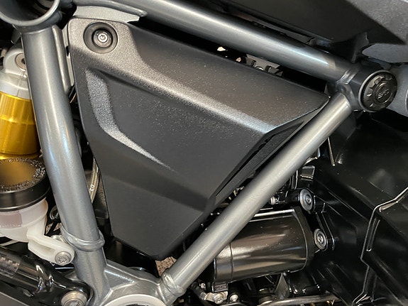 BMW R 1250 GS TRIPLE BLACK *** SERVICE/GARANTI *** 24 of 30