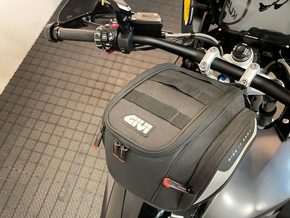 BMW R 1250 GS TRIPLE BLACK *** SERVICE/GARANTI *** 28 of 30