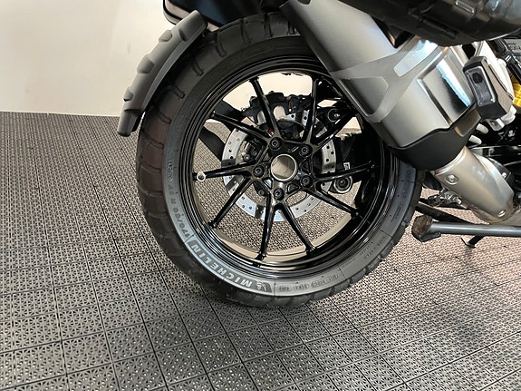BMW R 1250 GS TRIPLE BLACK *** SERVICE/GARANTI *** 17 of 30