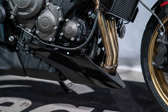 Triumph Trident 800 - Barend speil - Grabrail - Ferdig montert for kun 2000 kr! 6 of 16