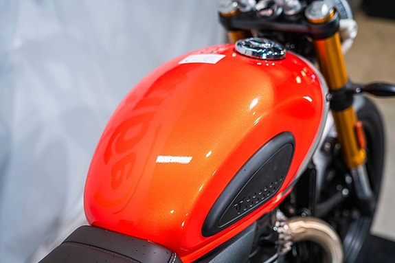 Triumph Scrambler 400X // Sidevesker inkludert! Kun 1 // 9 of 21