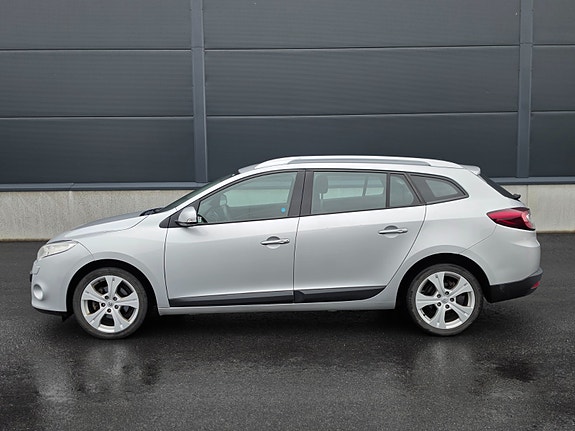 Renault Megane 2 of 30