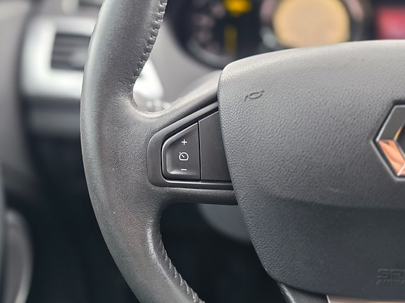 Renault Megane 15 of 30