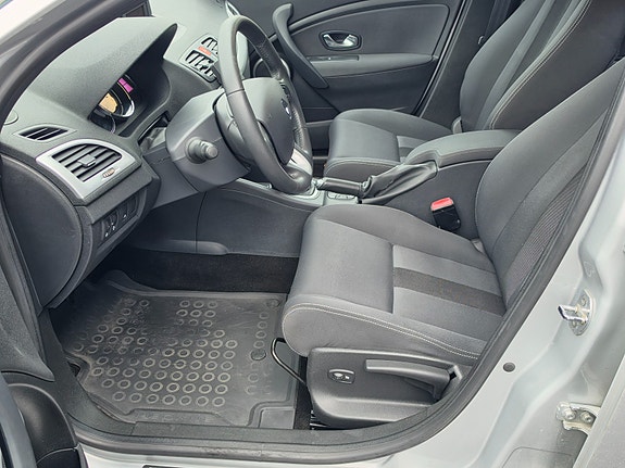 Renault Megane 10 of 30