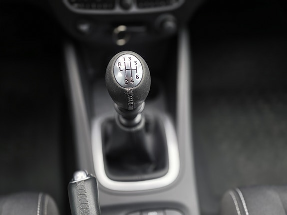Renault Megane 19 of 30