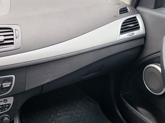 Renault Megane 17 of 30