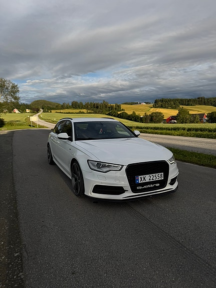 Audi A6 2 of 30