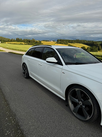 Audi A6 5 of 30