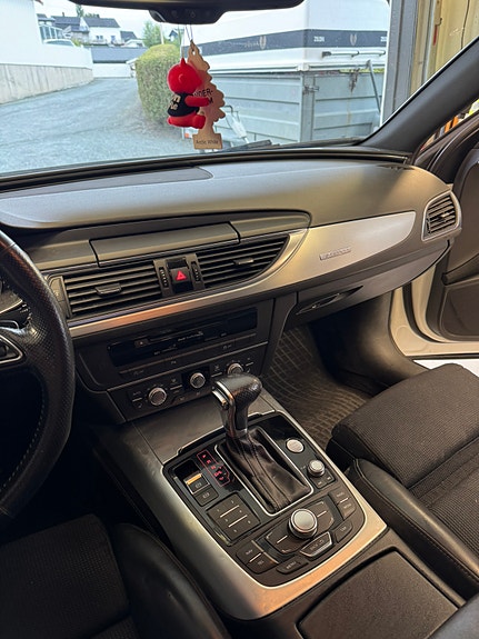 Audi A6 17 of 30