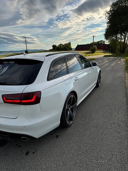 Audi A6 6 of 30