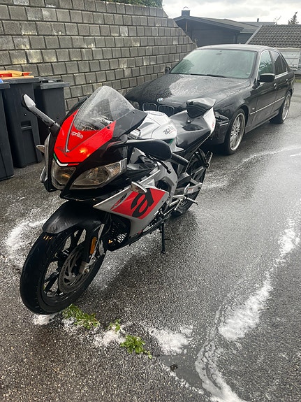 Aprilia RS4 125 8 of 14