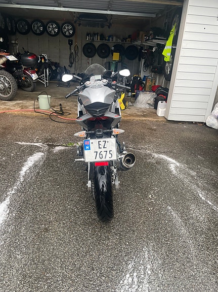 Aprilia RS4 125 5 of 14