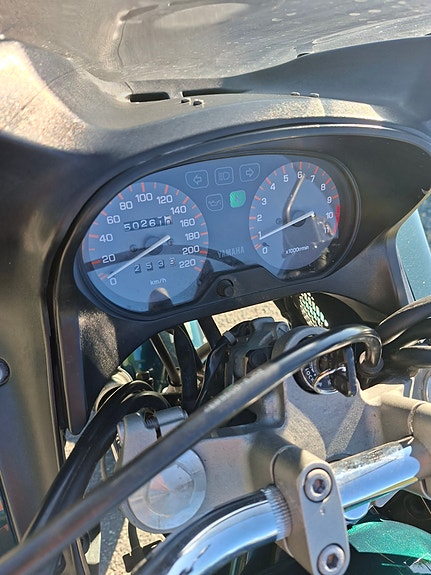 Yamaha XJ 600 Diversion 10 of 10