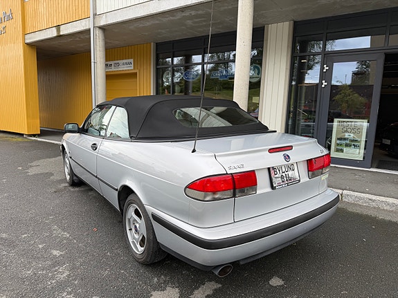 Saab 9-3 8 of 26