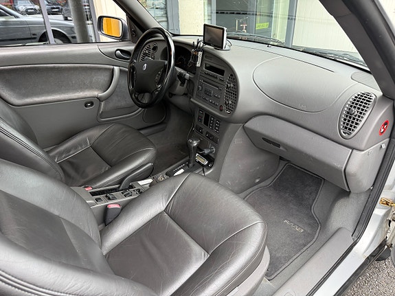 Saab 9-3 20 of 26