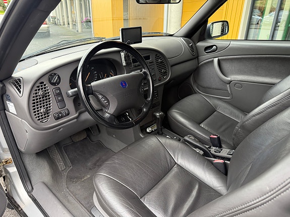 Saab 9-3 14 of 26