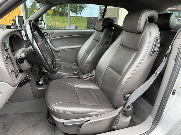 Saab 9-3 15 of 26
