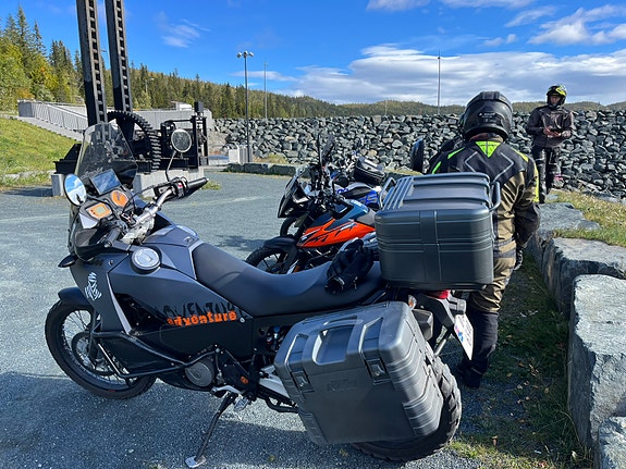KTM 990 Adventure 4 of 8