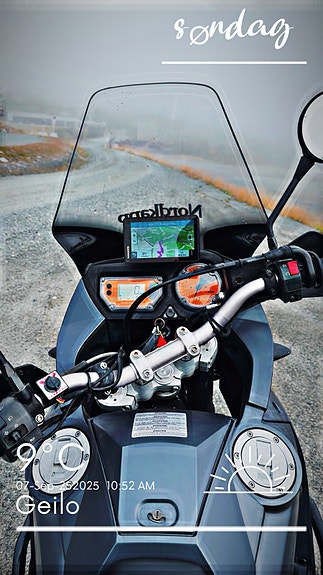 KTM 990 Adventure 3 of 8
