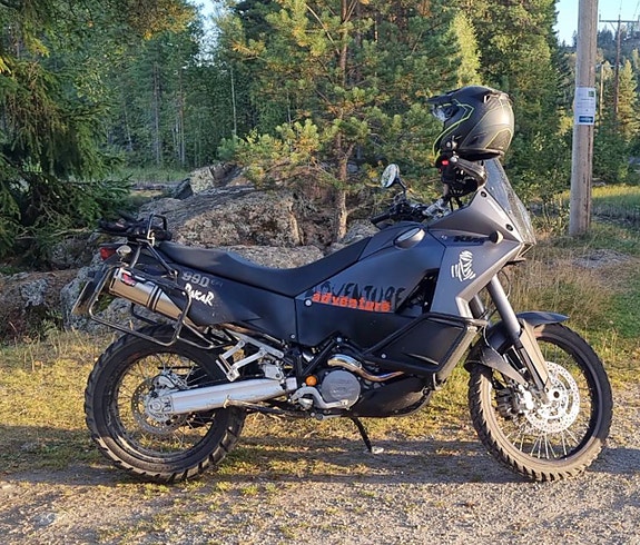 KTM 990 Adventure 5 of 8
