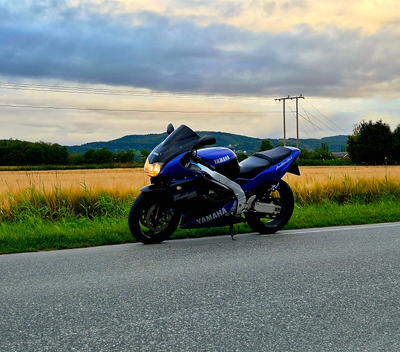 Yamaha YZF 1000R 6 of 11