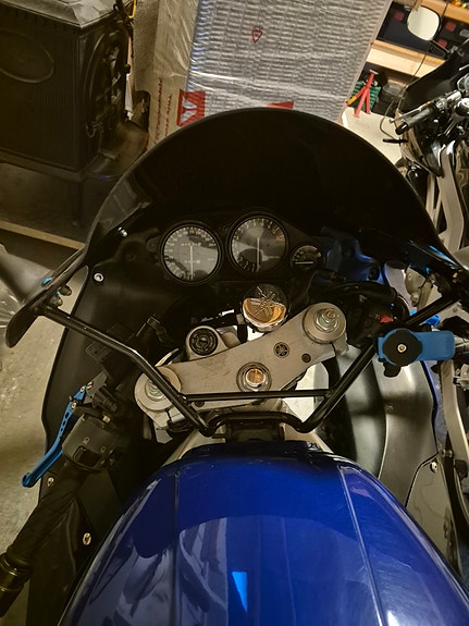 Yamaha YZF 1000R 7 of 11