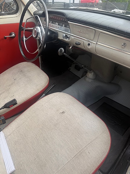Volvo PV 9 of 21