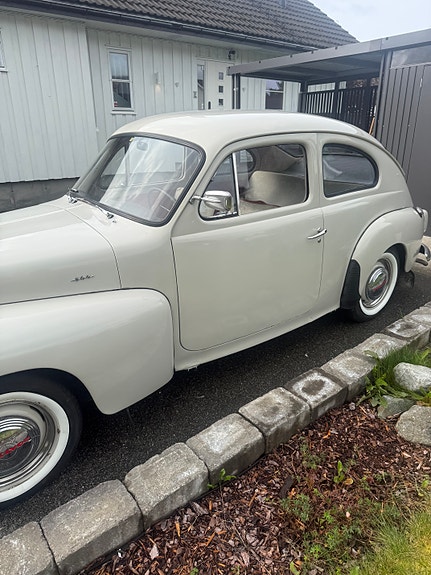 Volvo PV 13 of 21