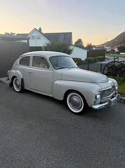 Volvo PV 2 of 21