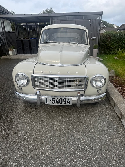Volvo PV 14 of 21