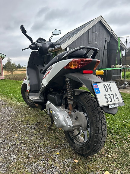 Derbi Variant Sport 3 of 7