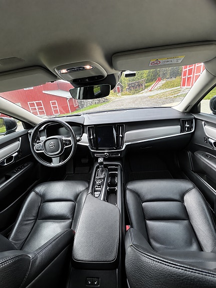 Volvo V90 13 of 18