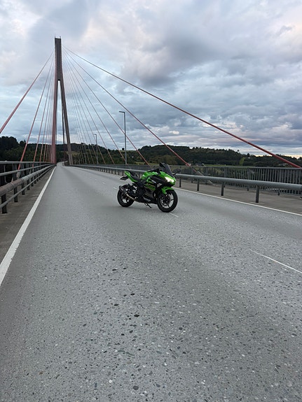 Kawasaki Ninja 400 6 of 8