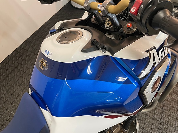 Honda Africa Twin Adventure Sports *** SERVICE/GARANTI*** 28 of 30
