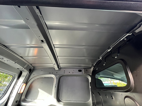 Renault Kangoo Electric 14 of 30