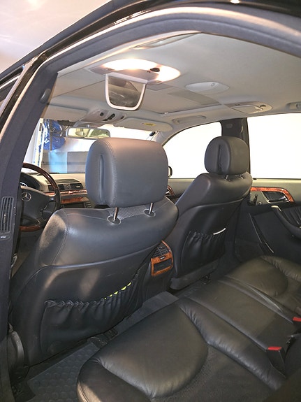 Mercedes-Benz S320 24 of 24