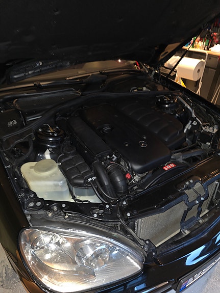 Mercedes-Benz S320 22 of 24