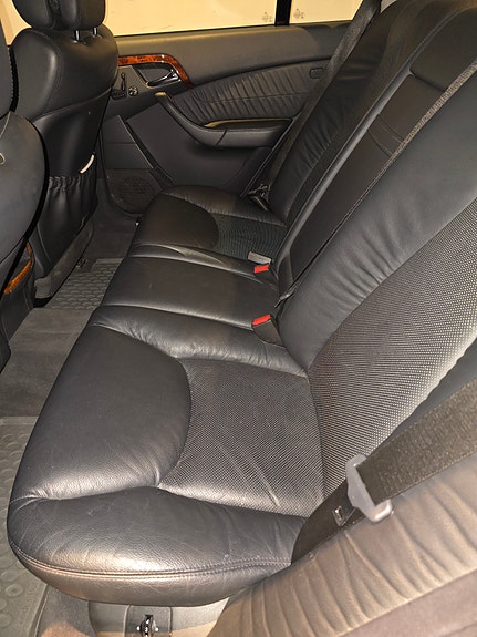 Mercedes-Benz S320 18 of 24