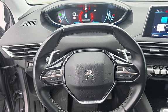 Peugeot 5008 12 of 30