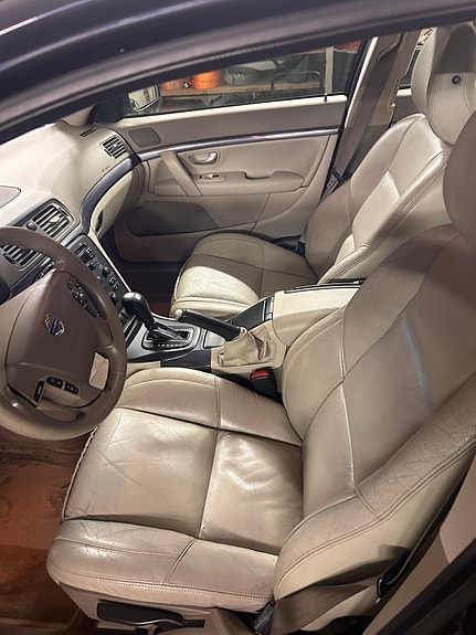 Volvo S80 5 of 19