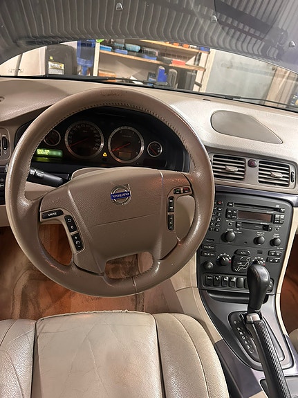 Volvo S80 3 of 19