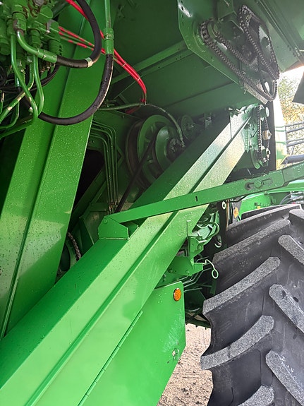 John Deere 1170 10 of 14