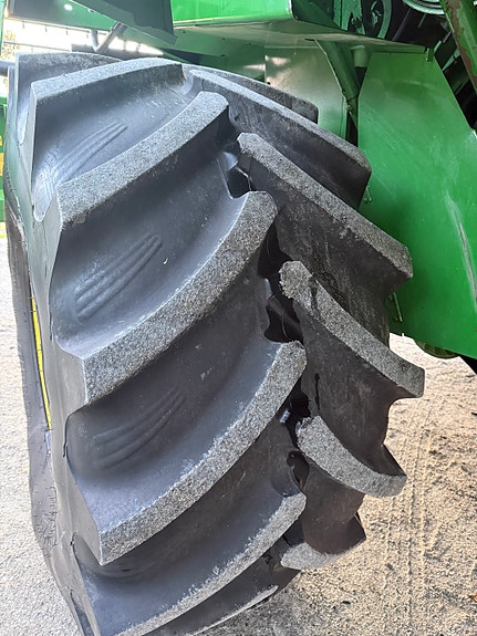 John Deere 1170 12 of 14