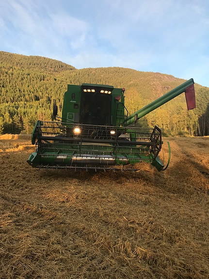 John Deere 1170 2 of 14